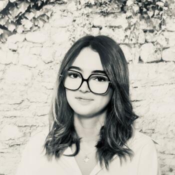 Babysitter in Mornant: Coline