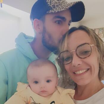 Babysitting job in Saint-Étienne-de-Fontbellon: babysitting job Julie
