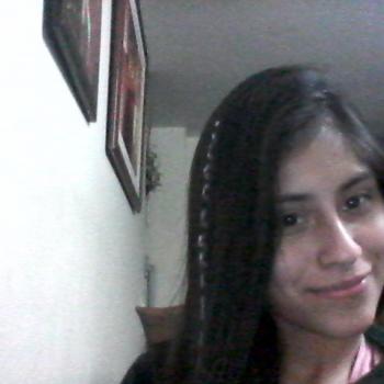 Babysitter La Molina: Selena
