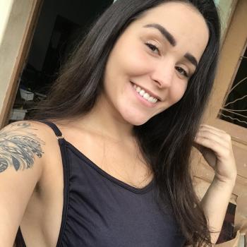 Babysitter Fortaleza: Letícia