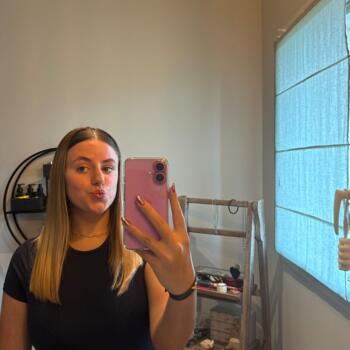 Babysitter in Erquy: Lola