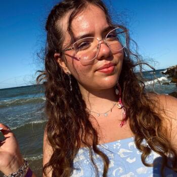 Bonă în Oradea: Crina