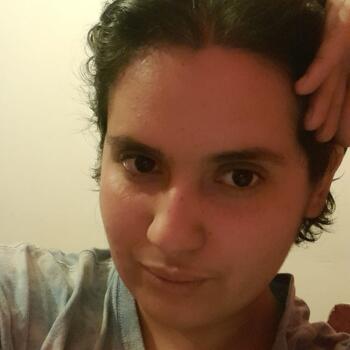 Babysitter in Santiago: JULIETTE SCARLETT