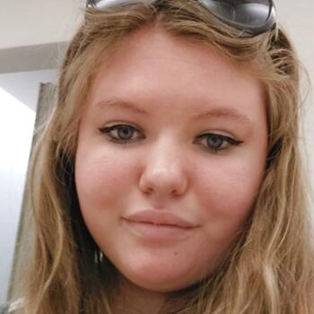 Babysitter in Kontich: Laura