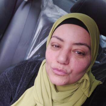 Babysitter in Cairo: Lamyaa