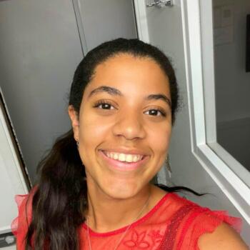 Niñera en Saint-Gilles: Caroline
