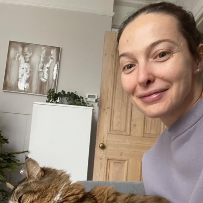 Babysitting job in Esher: Anna