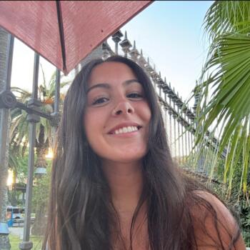 Babysitter in Montevideo: Agustina