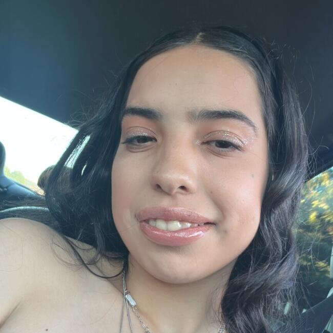 Babysitter in Maringá: Maryane