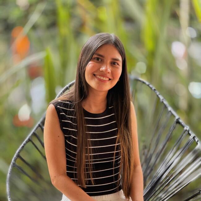 Niñera en Pereira: Laura
