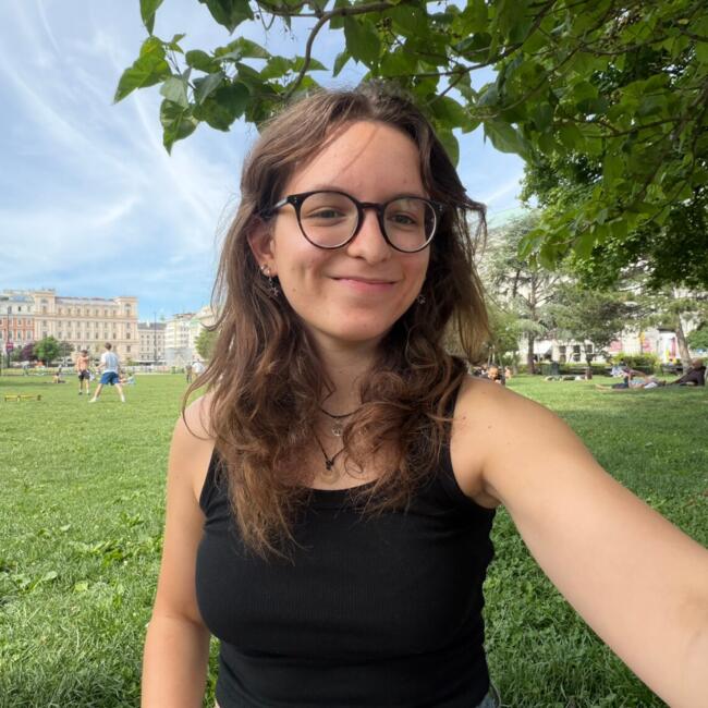 Babysitter in Bonn: Helena