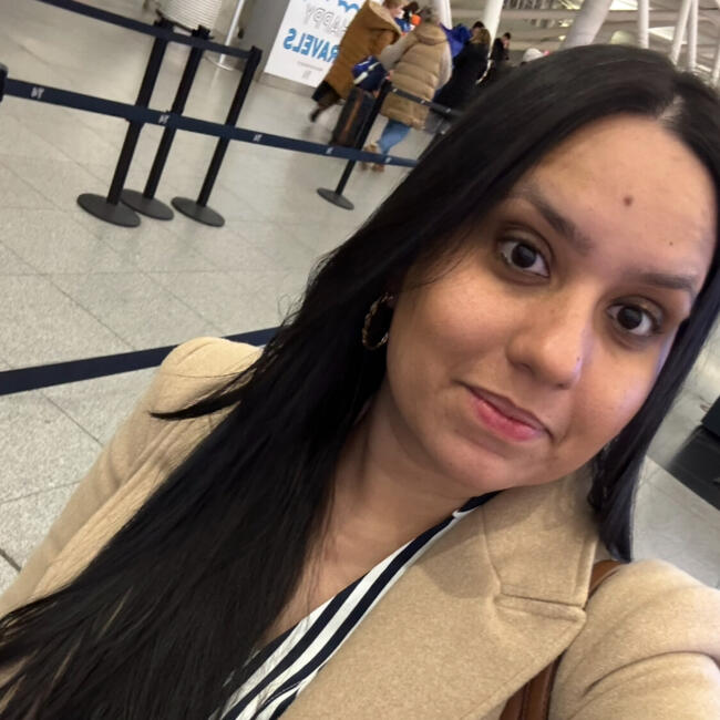 Babysitter in New York: Camila