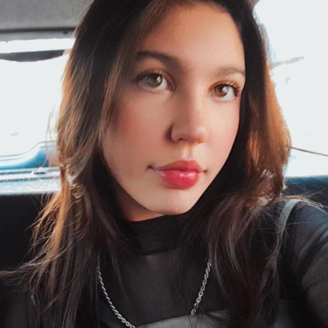 Babysitter in Taubaté: Isabella