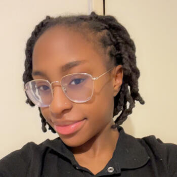 Babysitter in Vitry-sur-Seine: Curliane