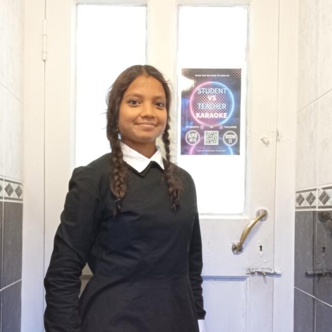 Babysitter in Droichead Nua: Bela