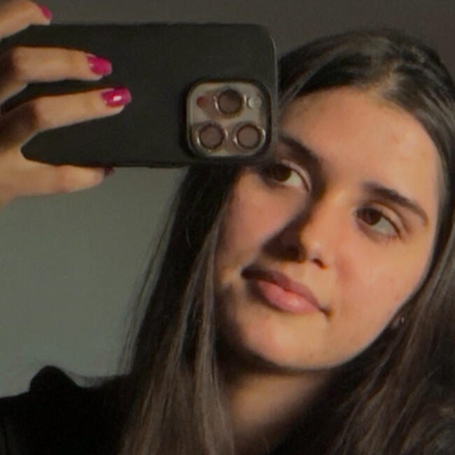 Babysitter in Campinas: Letícia