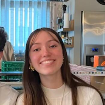 Babysitter in Pfastatt: Elya