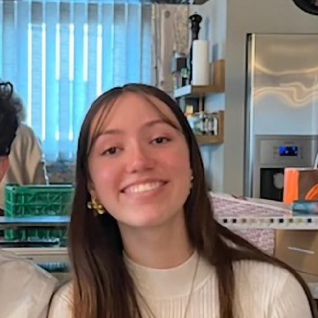 Babysitter in Pfastatt: Elya