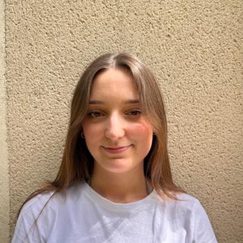 Babysitter in La Rochelle: Eléa