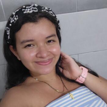 Babysitter Panama City: Belkis