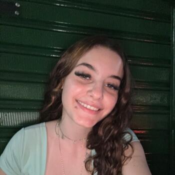 Babysitter in Juiz de Fora: Maria Clara