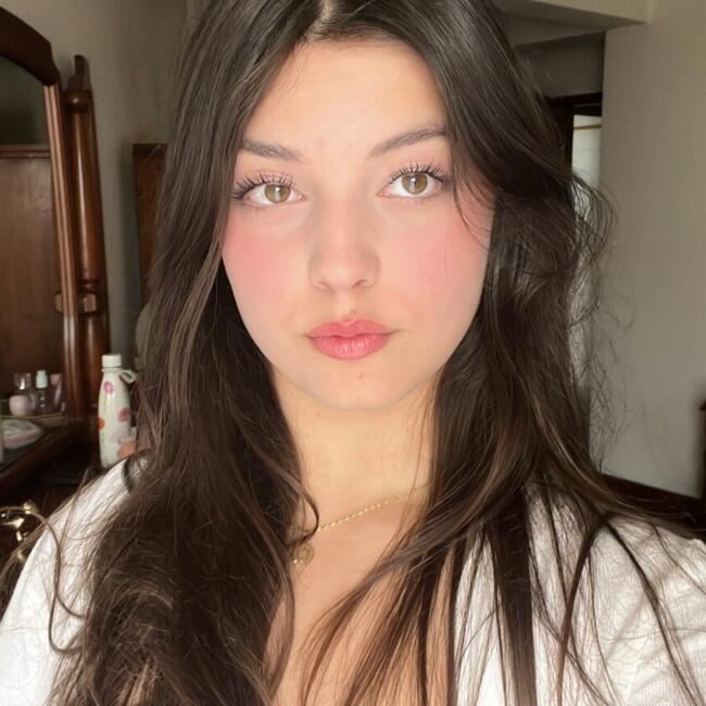 Babysitter em Funchal: Ivana