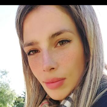 Babysitter in Bahía Blanca: Iara