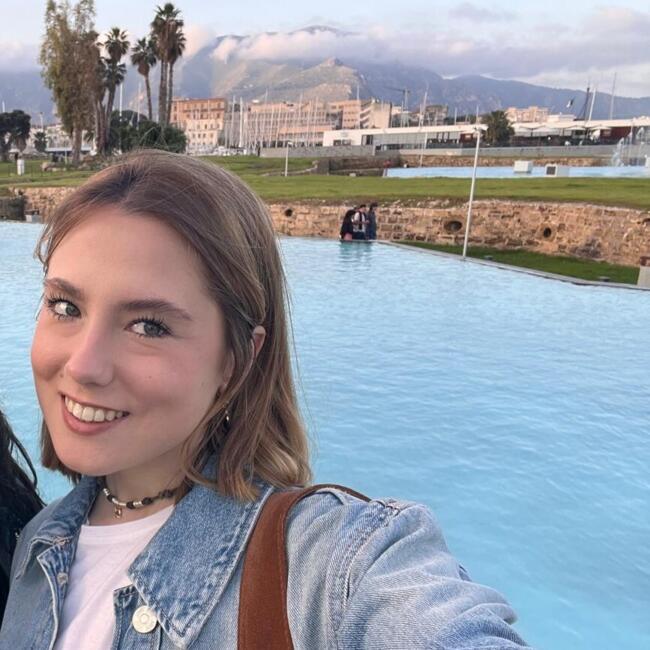Babysitter in Palermo: Carlotta