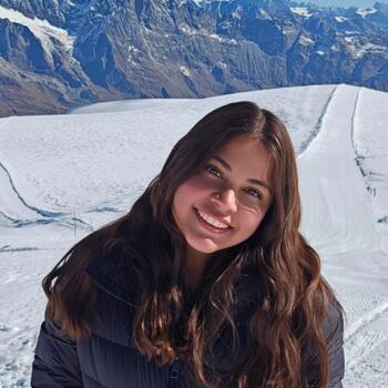 Babysitter in Stäfa: Zoé