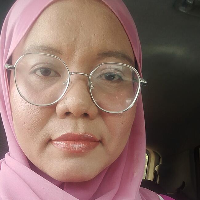 Babysitter in Cheras: Dila