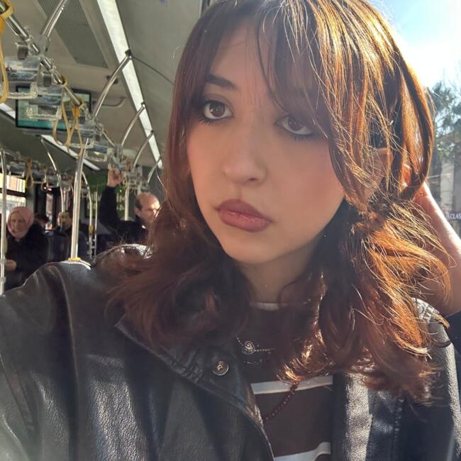 Babysitter in Fenouillet: Juliette