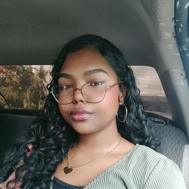 Niñera en Ciudad de Colón: Naylin