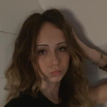 Babysitter in Malville: Taïs