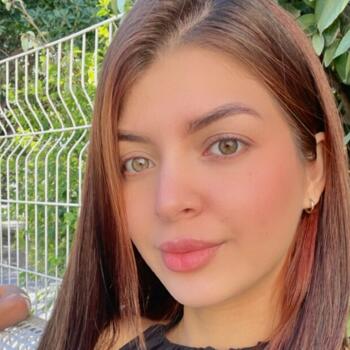 Babysitter in Avignon: Olga