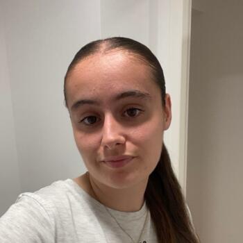 Babysitter em Vila Nova de Famalicão: Morgane