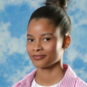 Babysitter in Savigny-sur-Orge: Naomi