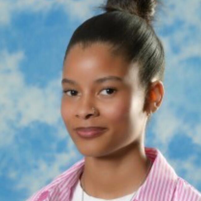 Babysitter in Savigny-sur-Orge: Naomi