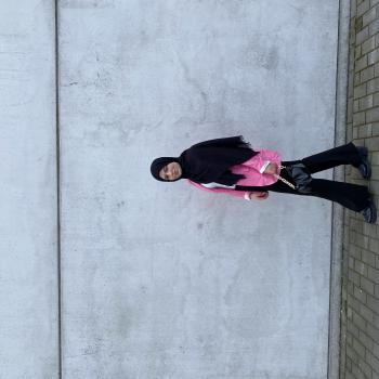 Babysitter in Sint-Niklaas: Nada