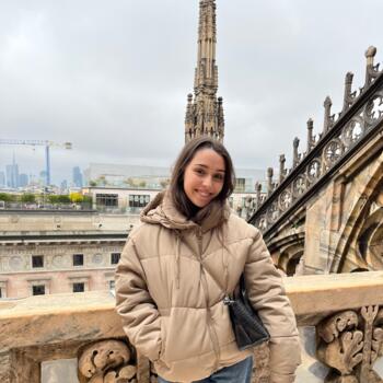 Babysitter em Vila Nova de Famalicão: Beatriz