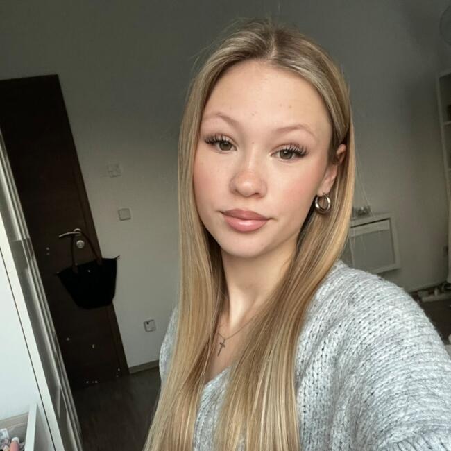 Babysitter in Kerpen: Lilly