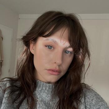 Babysitter in Reykjavik: Gabriela