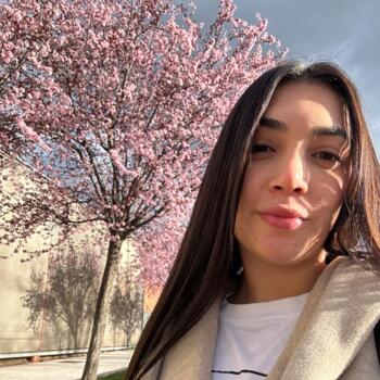 Babysitter in Alcalá de Henares: Valeria