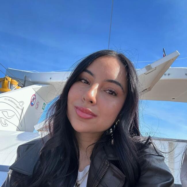 Canguro en Ourense: Yuliana