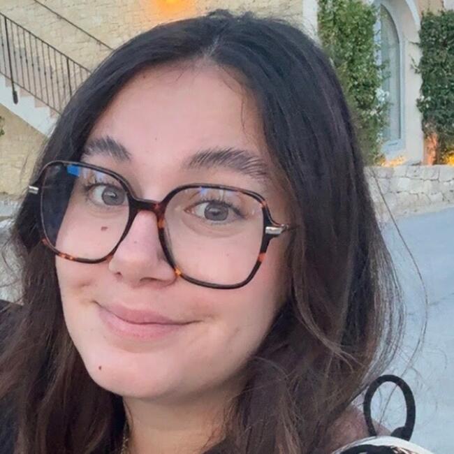 Babysitter in Meyrargues: Louane