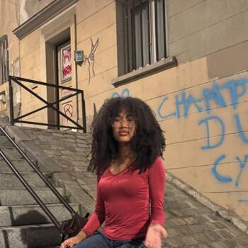 Babysitter in Lyon: Noémie