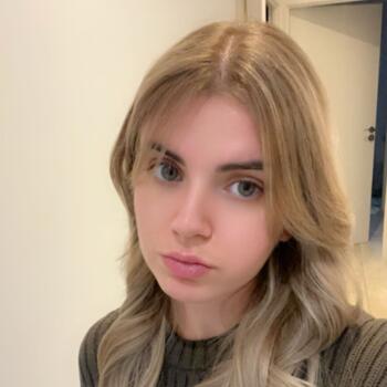 Babysitter Thoiry: Chiara