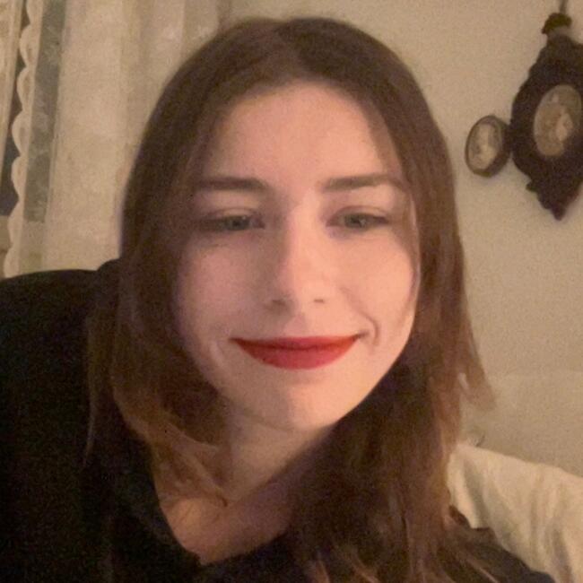 Babysitter in Ixelles/Elsene: Chloé BADUEL