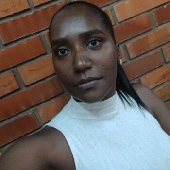 Babysitter Uberlândia: Djanira
