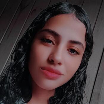 Babysitter in Palhoça: Ana Vitória