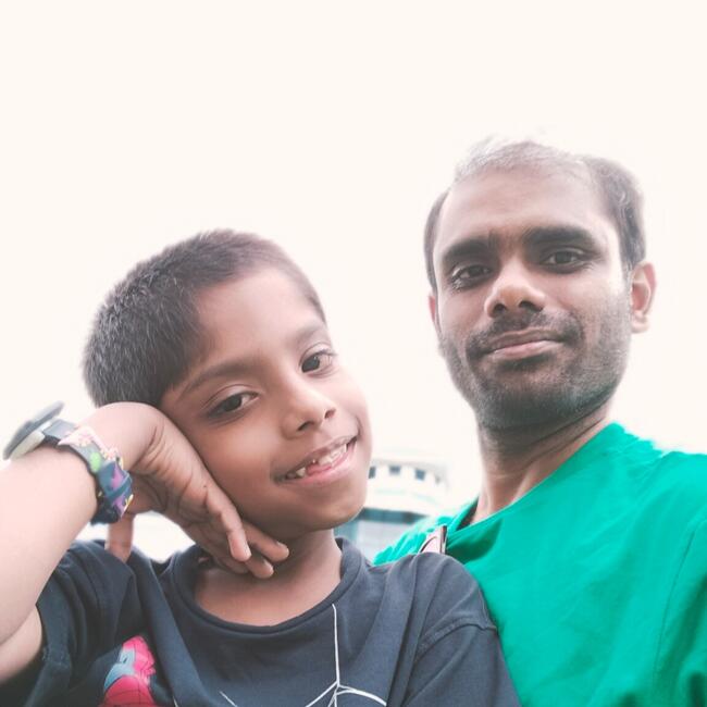 बंगलौर में बेबीसिटिंग की नौकरी: Abhishek